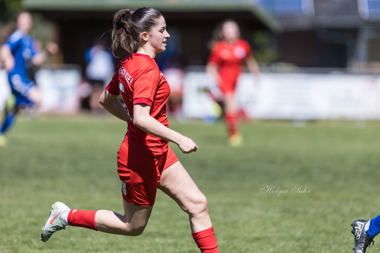 Bild 282 - F TSV Zarpen - Holstein Kiel II : Ergebnis: 2:6